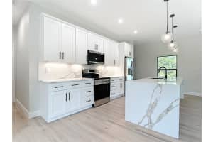 6231 ROWE STREET, ENGLEWOOD, FL 34224 - MLS#MFRC7521253