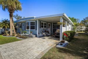 2100 KINGS HIGHWAY, PORT CHARLOTTE, FL 33980 Sold 04/06/26