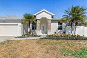 7530 PRICE BOULEVARD, NORTH PORT, FL 34291 - MLS#MFRC7521332