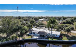 8416 Riverside Dr, PUNTA GORDA