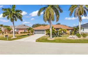 222 Soursop, PUNTA GORDA