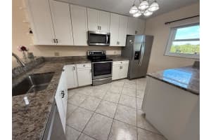 175 KINGS HIGHWAY, PUNTA GORDA, FL 33983 - MLS#MFRC7521419