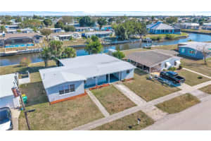 127 Godfrey Ave Ne, PORT CHARLOTTE