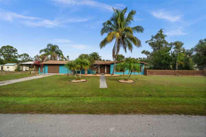 15380 Sunkist Dr Punta Gorda, FL 33955 - Off Market