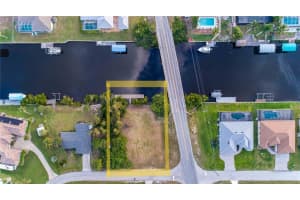 19379 MIDWAY BOULEVARD, PORT CHARLOTTE, FL 33948 - MLS#MFRC7521712