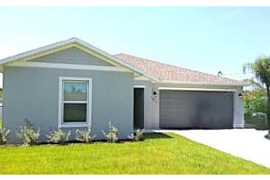 2813 10TH STREET, LEHIGH ACRES, FL 33976 - MLS#MFRC7521713
