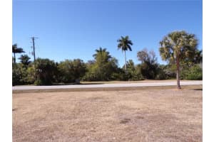 711 COOPER STREET, PUNTA GORDA, FL 33950 - MLS#MFRC7521759