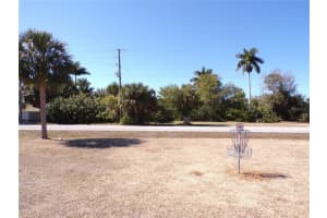 711 COOPER STREET, PUNTA GORDA, FL 33950 - MLS#MFRC7521759