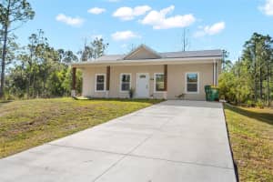 27141 Alhambra Dr, PUNTA GORDA
