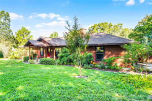 4703 MEADOWLAND DRIVE, MOUNT DORA, FL 32757 - MLS#MFRC7521785