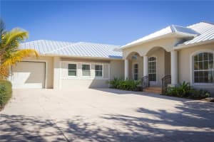 3656 PEACE RIVER DRIVE, PUNTA GORDA, FL 33983 - MLS#MFRC7521812