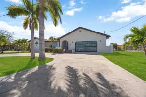 105 SINCLAIR STREET, PORT CHARLOTTE, FL 33952 - MLS#MFRC7521850