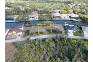 8258 SANTA CRUZ DRIVE, PORT CHARLOTTE, FL 33981 - MLS#MFRC7521911