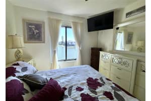 4000 OAKVIEW DRIVE, PUNTA GORDA, FL 33980 - MLS#MFRC7521938