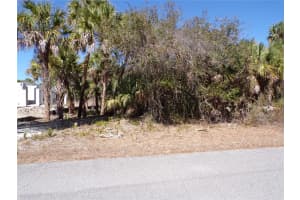 LAS ALMANOS AVE, NORTH PORT, FL 34288 - MLS#MFRC7521955