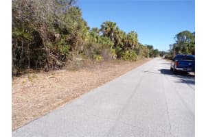 LAS ALMANOS AVE, NORTH PORT, FL 34288 - MLS#MFRC7521955