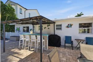 1105 CHRISTOPHER COURT, NAPLES, FL 34104 Sold 03/25/26