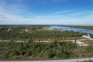 10565 ABELLO ROAD, PORT CHARLOTTE, FL 33981 - MLS#MFRC7522112