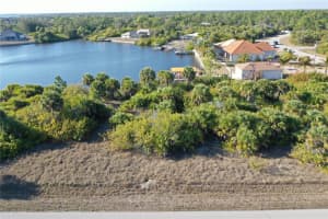 2295 MCPHEARSON DRIVE, PORT CHARLOTTE, FL 33953 - MLS#MFRC7522142