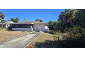 2094 CARPETGREEN STREET, PORT CHARLOTTE, FL 33948 - MLS#MFRC7522169