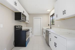 400 KENOVA STREET, PORT CHARLOTTE, FL 33954 - MLS#MFRC7522191