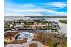 139 Seville Pl Sw, PORT CHARLOTTE