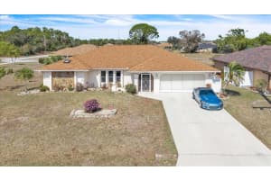 1726 Blue Lake Cir, PUNTA GORDA