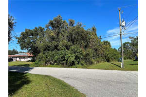 HELLIWELL ST, NORTH PORT, FL 34291 - MLS#MFRC7522312