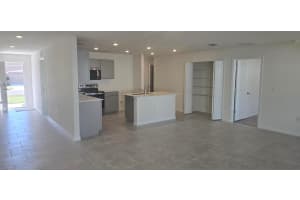 184 ATHABASCA DRIVE, POINCIANA, FL 34759 - MLS#MFRC7522396