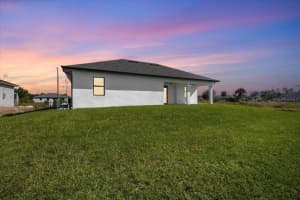 1024 HALBY AVENUE, LEHIGH ACRES, FL 33974 - MLS#MFRC7522685