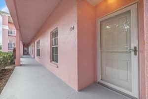 2061 WILLOW HAMMOCK CIRCLE, PUNTA GORDA, FL 33983 - MLS#MFRC7522693