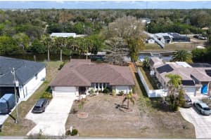216 Eppinger Dr, PORT CHARLOTTE