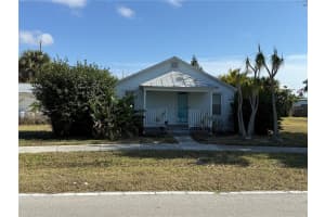 451 VIRGINIA AVENUE, PUNTA GORDA, FL 33950 - MLS#MFRC7522931