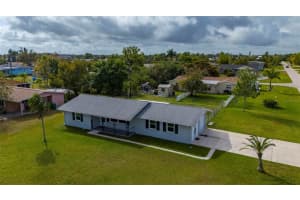 721 Pompano Ter, PUNTA GORDA