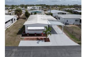 203 HARVEST LANE, NORTH FORT MYERS, FL 33917 - MLS#MFRC7523278