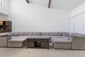 1628 CLOWER CREEK DRIVE, SARASOTA, FL 34231 - MLS#MFRC7523352