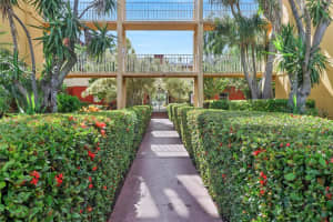 2366 MALL DRIVE, FORT MYERS, FL 33901 - MLS#MFRC7523482