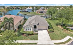 24483 LAKESIDE MANOR, PORT CHARLOTTE, FL 33980 - MLS#MFRC7523488