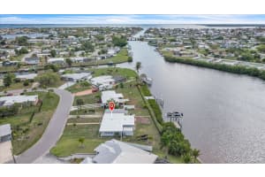 137 POINSETTIA CIRCLE, PORT CHARLOTTE, FL 33952 - MLS#MFRC7523601