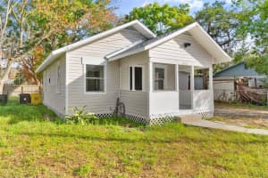 4251 TANGERINE AVENUE, SANFORD, FL 32773 - MLS#MFRC7523614