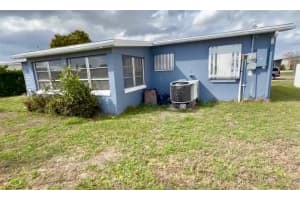 21435 GLENDALE AVE, PORT CHARLOTTE, FL 33952 - MLS#MFRC7523777