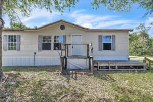 1425 HICKORY AVENUE, PUNTA GORDA, FL 33950 - MLS#MFRC7523839