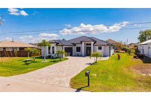 110 21ST TERRACE, CAPE CORAL, FL 33991 - MLS#MFRC7523850