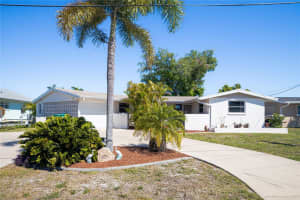 209 DEERFIELD AVENUE, PORT CHARLOTTE, FL 33952 - MLS#MFRC7523909