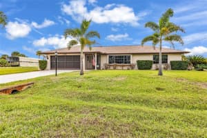 2426 COMO STREET, PORT CHARLOTTE, FL 33948 - MLS#MFRC7523991