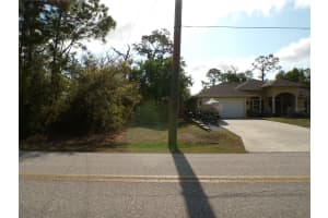 13487 EISENHOWER DRIVE, PORT CHARLOTTE, FL 33953 - MLS#MFRC7524008