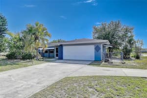 1678 COUNTRY CLUB PARKWAY, LEHIGH ACRES, FL 33936 - MLS#MFRC7524037