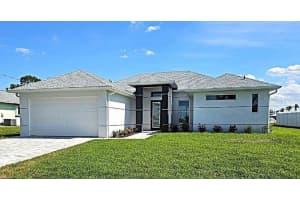 3027 Sw 16th Pl, CAPE CORAL