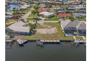 2120 GULFVIEW ROAD, PUNTA GORDA, FL 33950 - MLS#MFRC7524075
