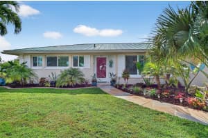4638 VINSETTA AVENUE, NORTH FORT MYERS, FL 33903 - MLS#MFRC7524085